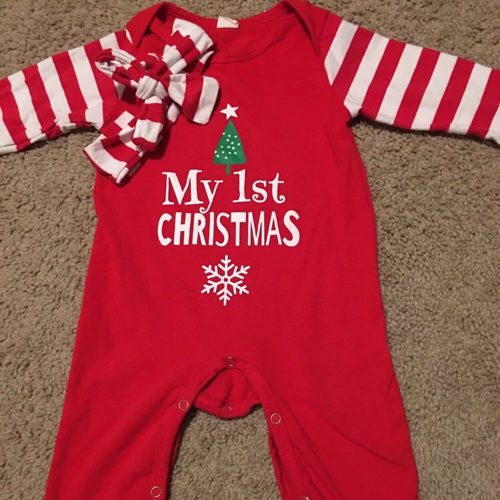 First Christmas bundle! 🎄 ☃️ ❄️